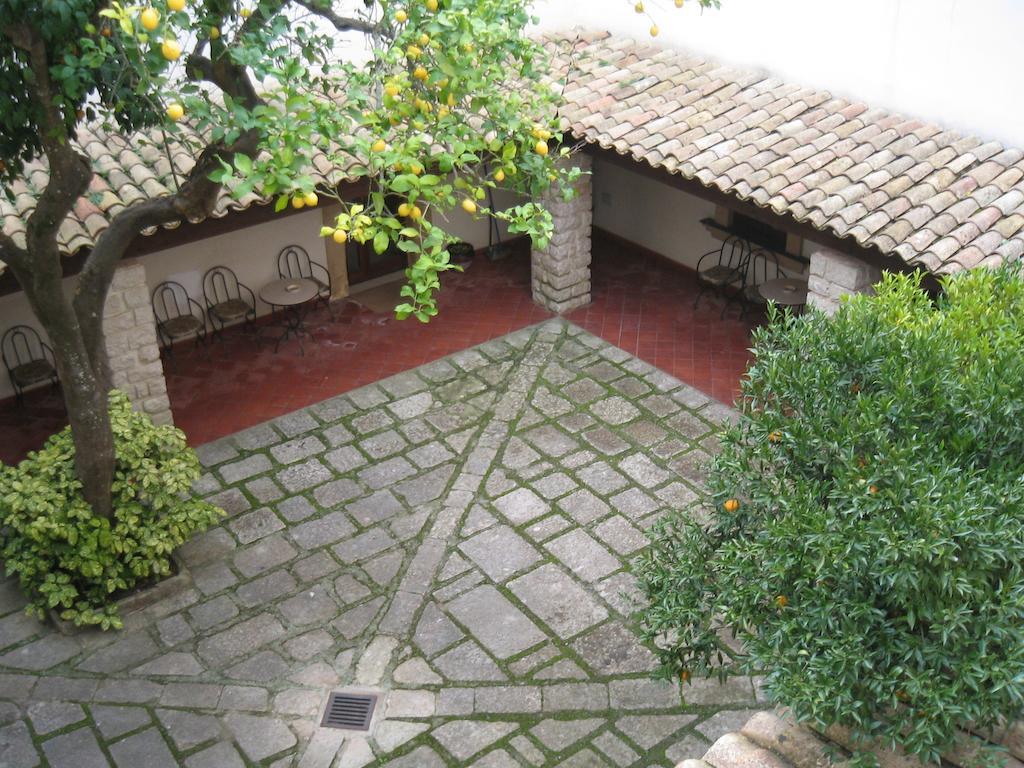 Eremo Hotel Casa Del Sorriso Erice Kültér fotó